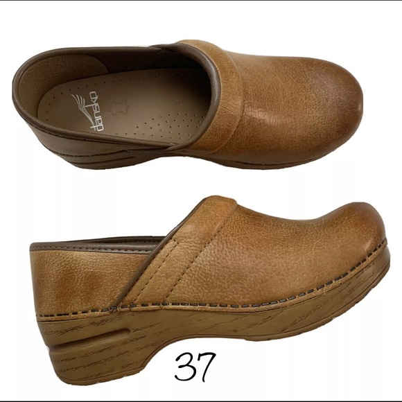 dansko honey distressed